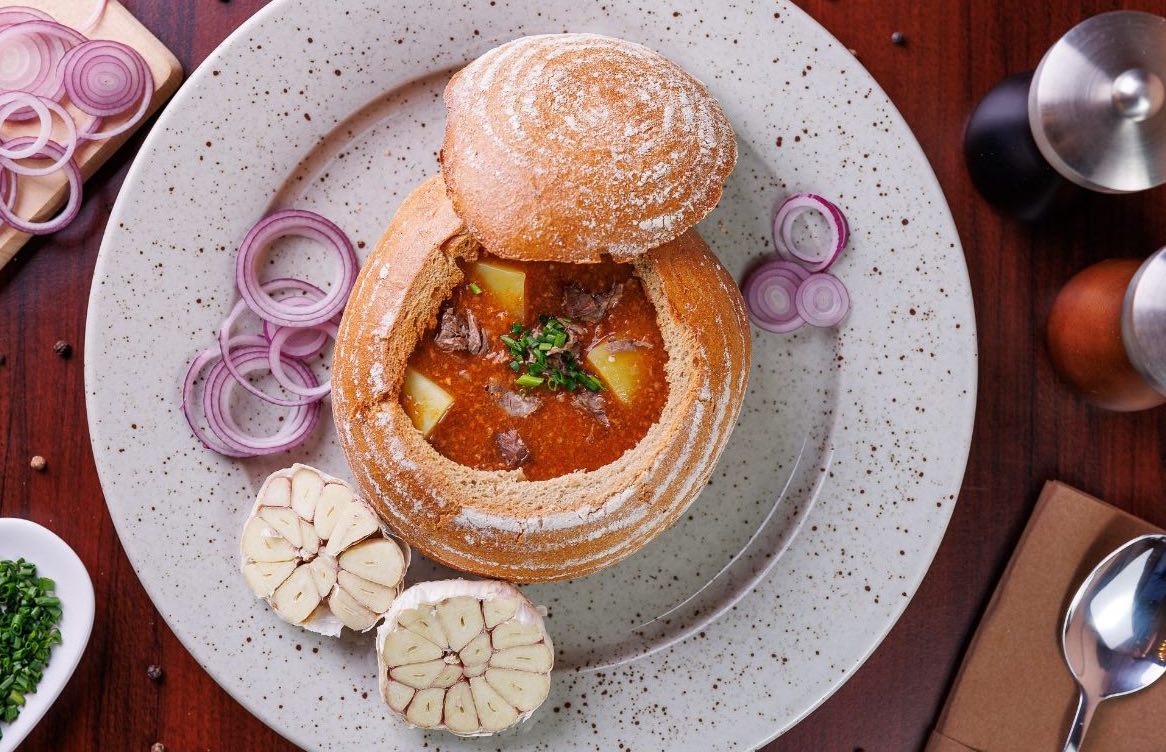 Czech goulash – a traditional Czech dish you must try in Prague